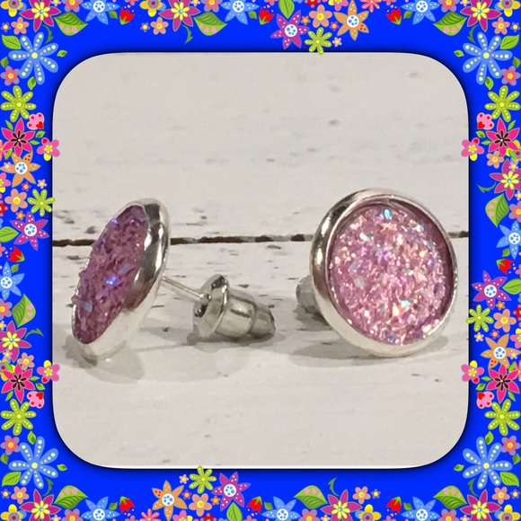 Acrylic ( Druzy Look Like ) Stud Earrings - Picture 3 of 3